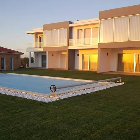 Silverside Holidays בית הארחה